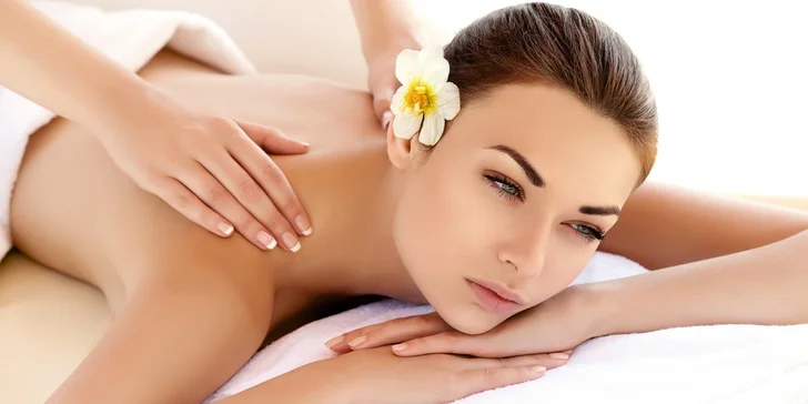 Úžasná relaxační nebo královská masáž (30 a 60 min)