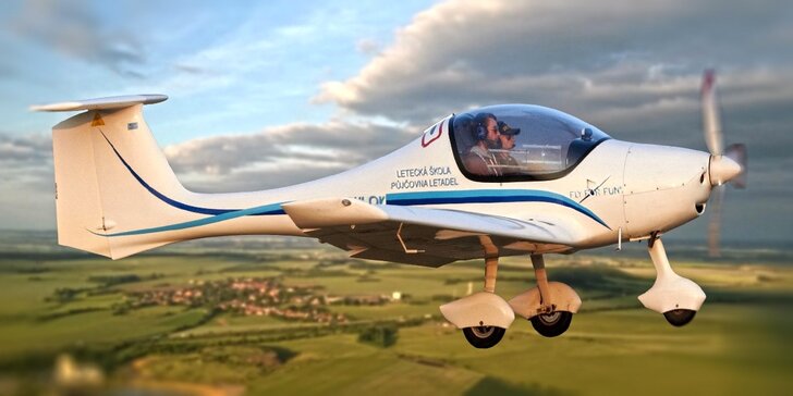 Pilotování letadla Zephyr 2000 zahrnující přípravu a 20minutový let!
