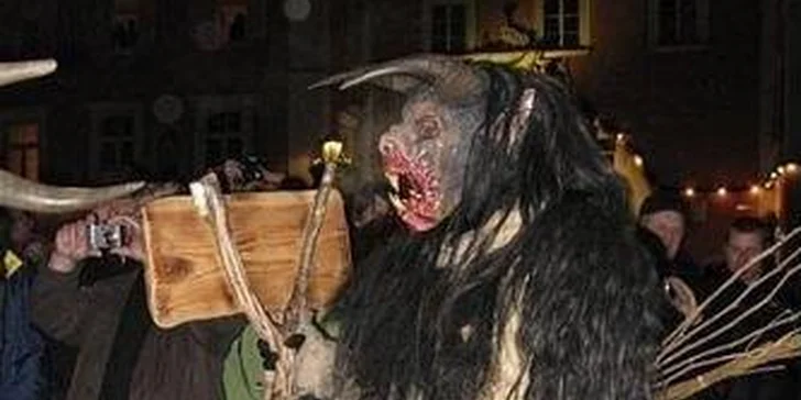 Advent v Rakousku - největší betlém světa a čertí průvod