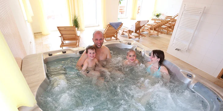 Barevný podzim na Kvildě v Aparthotelu Teddy