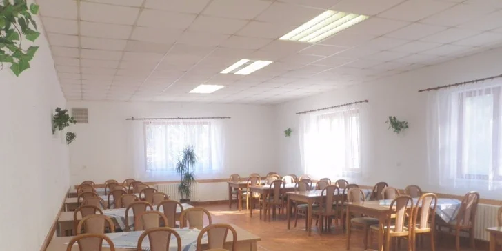 Jarní dovolená v moderních chatičkách v neposkvrněné přírodě Beskyd až na 4 dny