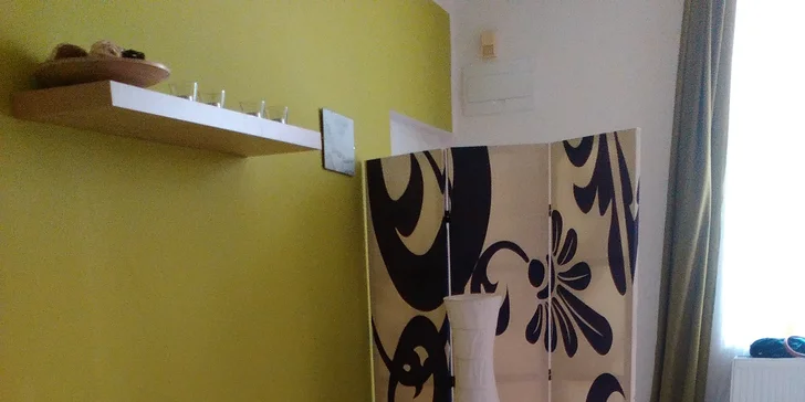 Relaxační nebo antistresová masáž