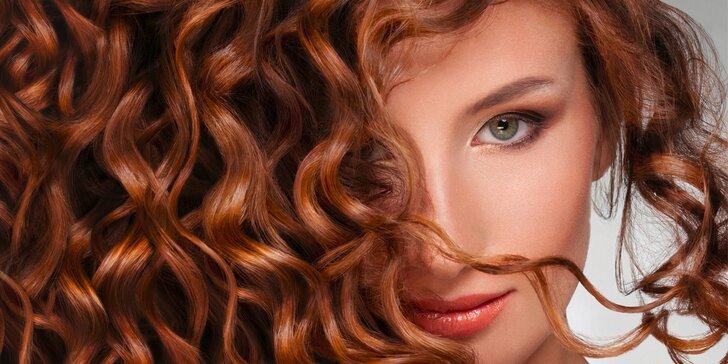 Precizní střih a ošetření luxusní vlasovou kosmetikou pro všechny délky vlasů