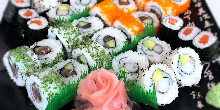 Sety plné lahodných japonských sushi specialit