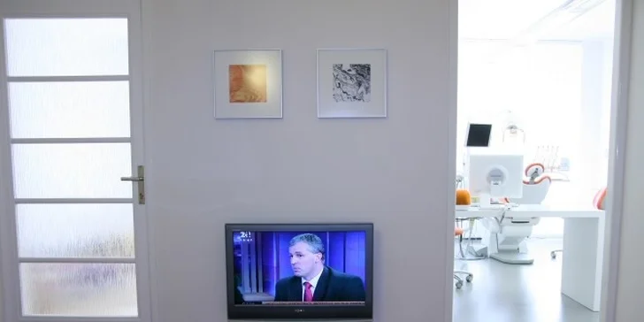 Získejte zářivý úsměv díky profesionálnímu bělení zubů ve FineDent