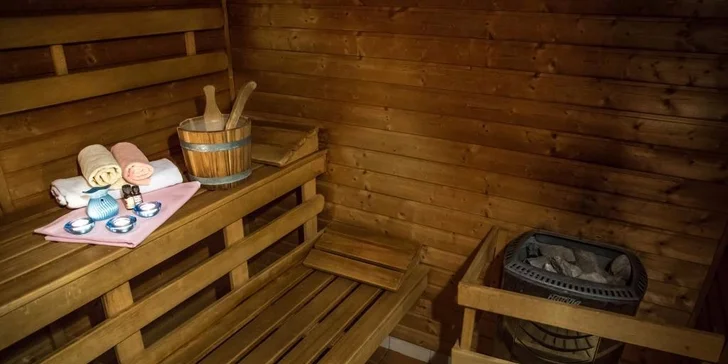 Valentýnský pobyt s božskou večeří, saunou, programem a lahví sektu