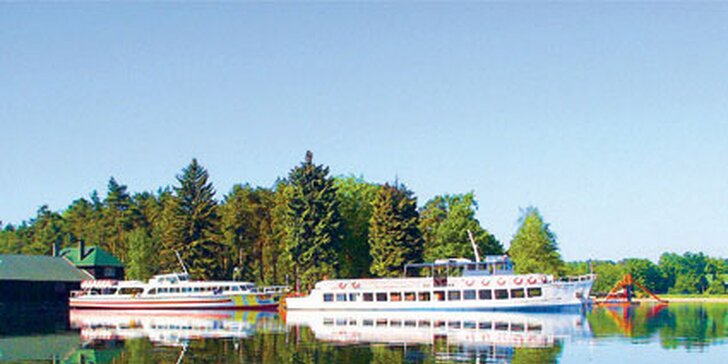 Dovolená u Máchova jezera pro dva. 2 nebo 5 nocí v Hotelu Bellevue*** včetně polopenze. Bazén se slanou vodou, vířivka i výlet na Bezděz.