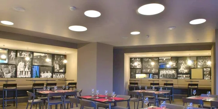 Burger menu v Restauraci Tiebreak