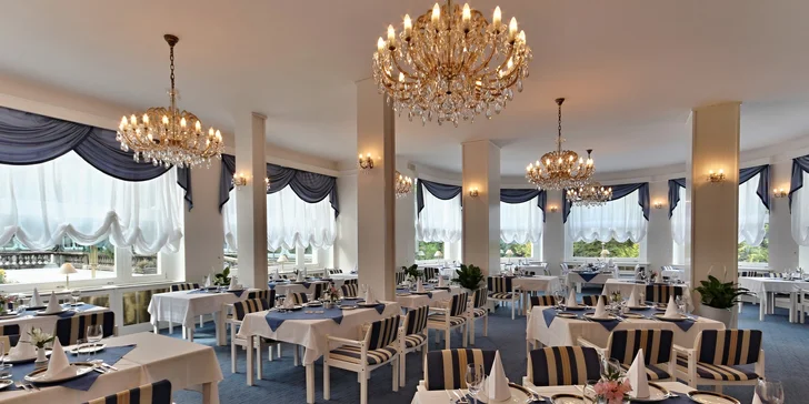 Relax ve 4* hotelu v Mariánských Lázních s polopenzí i procedurami a golfem