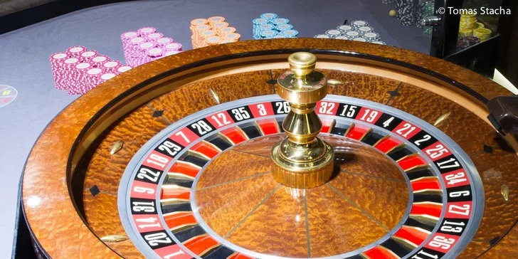 Naučte se ruletu, black jack a ultimate hold 'em ve Škole kasinových her