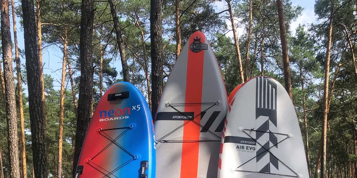 Při zapůjčení paddleboardu je nutné složit vratnou kauci 2000 Kč.
