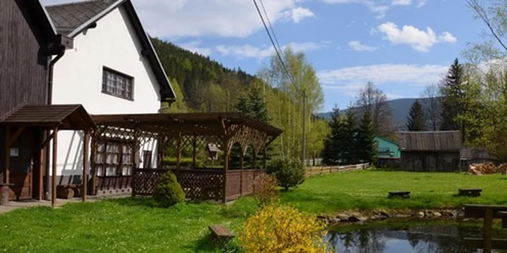 Zima i jaro v malebných Jeseníkách: Až 6 dní s polopenzí i sauna