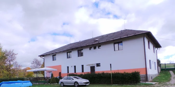 Podzimní či zimní dovolená v blízkosti Lipna pro dva