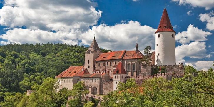 Odpočinek v Hotelu Astra u Prahy s polopenzí vč. bazénu