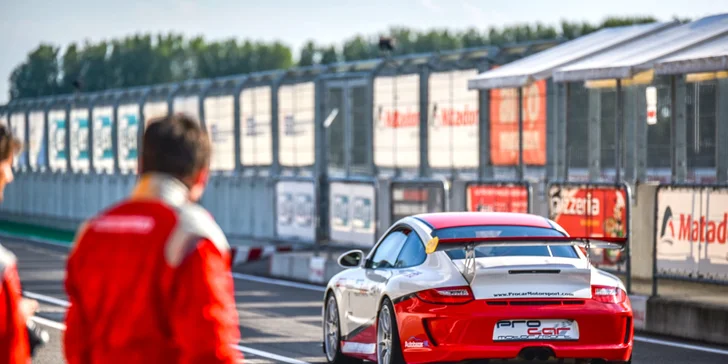 PORSCHE 911 GT3