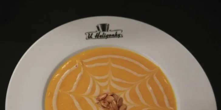 Vánoční tříchodové menu v Heligonce pro 2 osoby