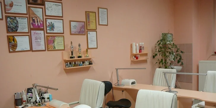 Kvalitní kombinovaná pedikúra