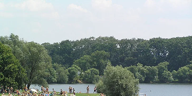 3-4denní pobyt pro DVA v Hotelu Baťov***. Baťův kanál, prohlídka zámku v Kroměříži, polopenze a děti do 6 let zdarma. Luxusní zážitek se slevou 50 %.