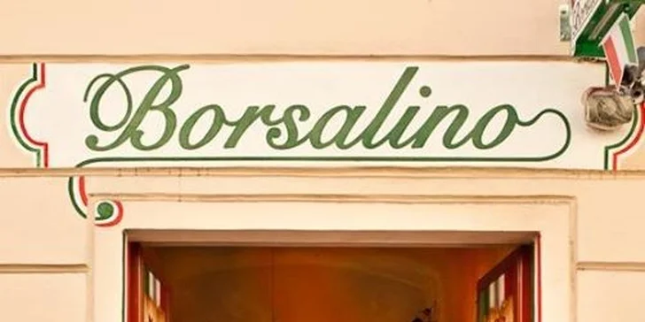 2 pizzy z italských ingrediencí v podniku Borsalino v centru Prahy