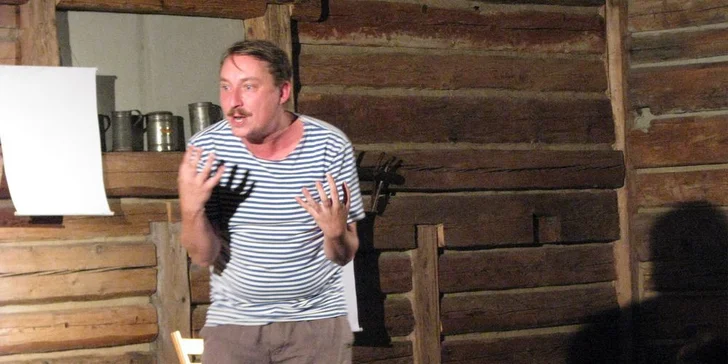 Vstupenka na představení: Pokus o vytvoření osobnosti ze sebe sama