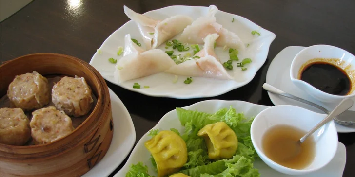 Exotické hongkongské menu o čtyřech chodech pro dva