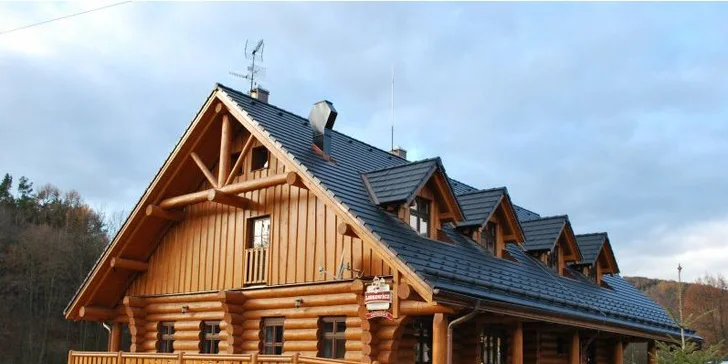 1699 Kč za 3denní pobyt v přírodě pro DVA. Penzion BalonCentrum***, snídaně, večeře a mnohem více. Romantika na úpatí Chřibů se slevou 53 %.
