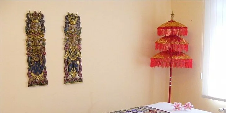 Thajské a jávské masáže dle výběru ve SPA Salonu