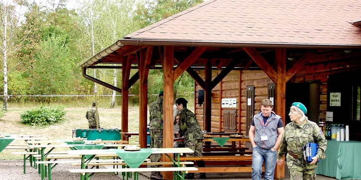 Obrněná jednohubka nebo Den malého tankisty