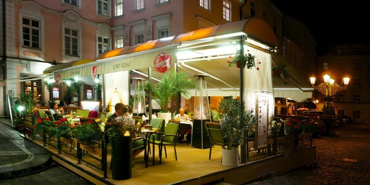 40% sleva na jídlo a pití v malostranské restauraci U Patrona