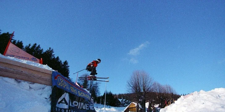 Servis lyží či snowboardu