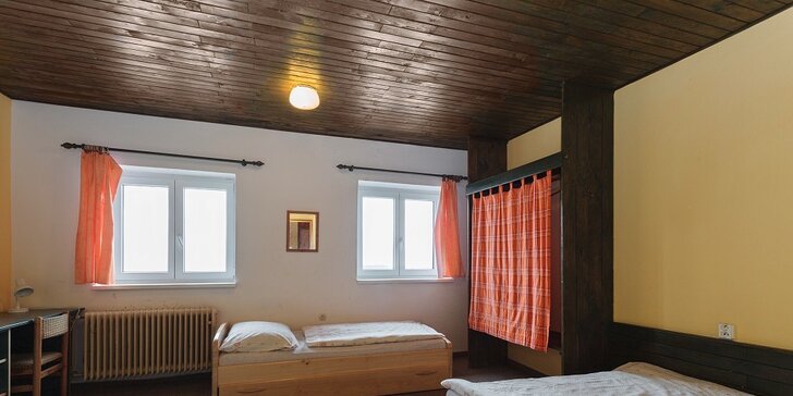 Relaxační podzimní pobyt v Krkonoších i s možností masáží a sauny pro dva