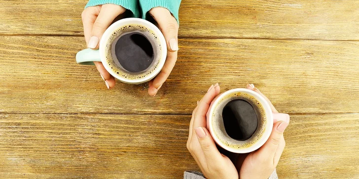 1 nebo 2 lahodné kávy v Café-Pub Sádrový ježek