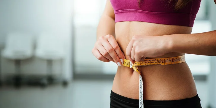 Fit do plavek: cvičení ve VacuShape i permanentka na 10 vstupů