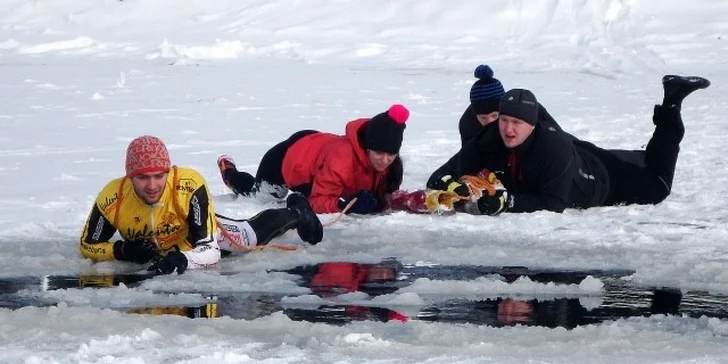 Ice Adventure na Lipně – 6hodinový kurz přežití v zimě a mrazu