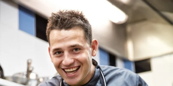 Nedělní romantika při svitu svíček: 6chodové degustační menu pro dva
