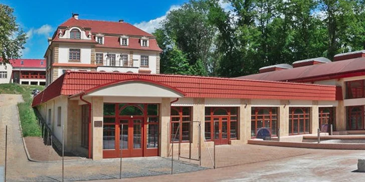 Odpočinek pro dva s neomezeným vstupem do termálů i masáží hammam