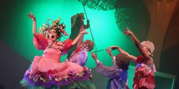 Dárkové balíčky v Divadle Hybernia pro celou rodinu na vybrané muzikály