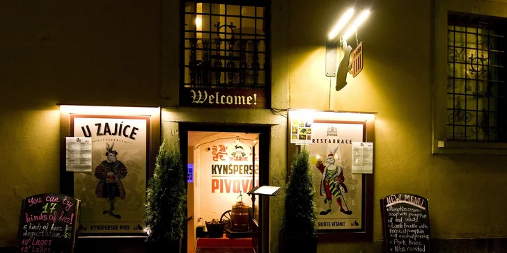 Jedinečná piva z Kynšperského pivovaru a bramboráčky v restauraci U zajíce