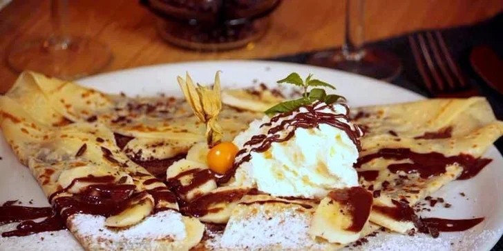Výtečné francouzské palačinky Crêpes a Galettes v Café Creperie