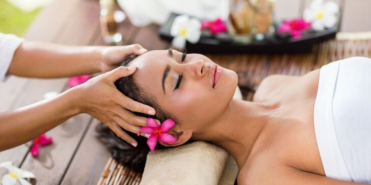 Výběr až z 5 druhů masáží v Thai Therapy v hotelu Theatrino
