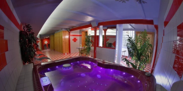 Lyžovačka, Vánoce i turistika - relax balíčky v Krkonoších