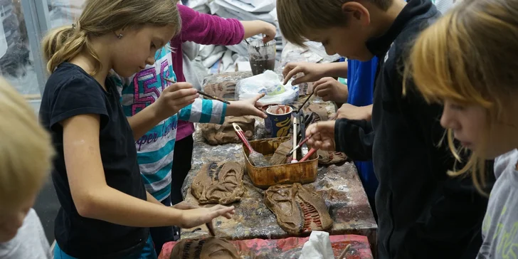 Úžasné tvůrčí odpoledne v Triloparku aneb Vytvořte si vlastního dinosaura