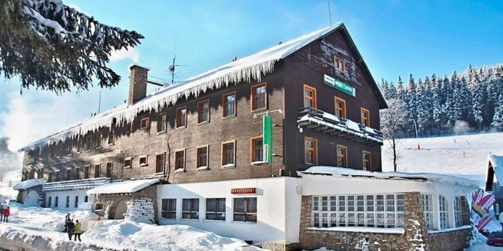 Lyžovačka, Vánoce i turistika - relax balíčky v Krkonoších