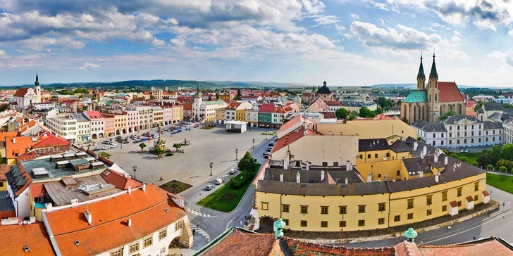 Tři dny ve čtyřhvězdičkovém hotelu s návštěvou vinného sklípku a saunou