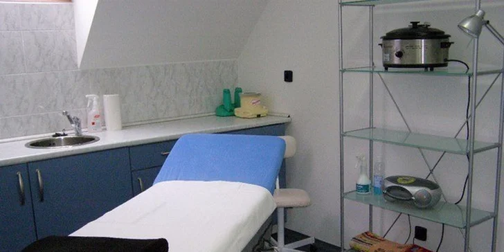 Skončete s vráskami pomocí aplikace kyseliny hyaluronové