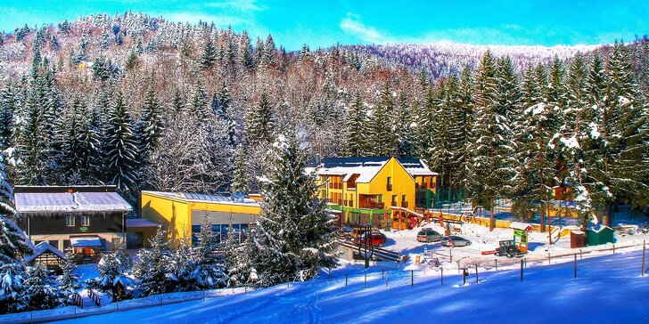 Rodinná wellness & ski dovolená v hotelu Čertov ***