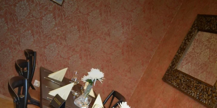 Tříchodové menu pro 2 s vepřovou panenkou i dezertem na Plumlově