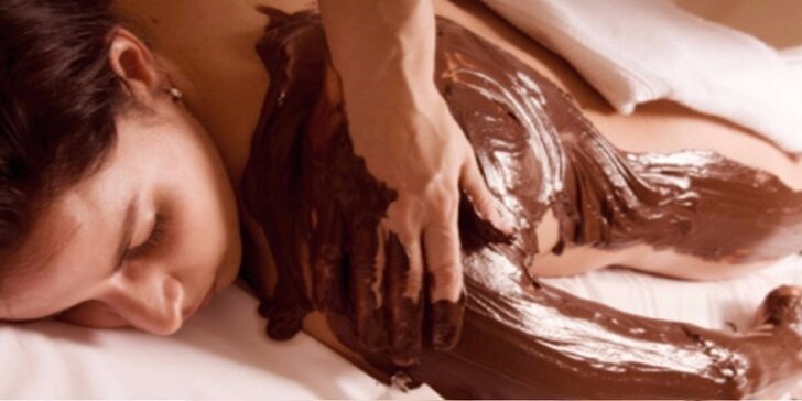 Čokoládová relaxační masáž s peelingem a zábalem
