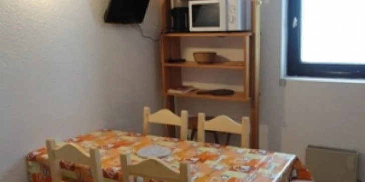 Předvánoční 6denní lyžovačka v Savojských Alpách vč. ubytování a skipasu
