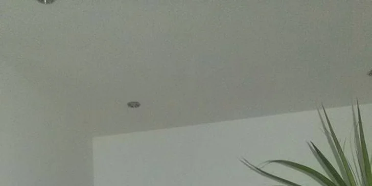 Roční permanentka na IPL celého těla